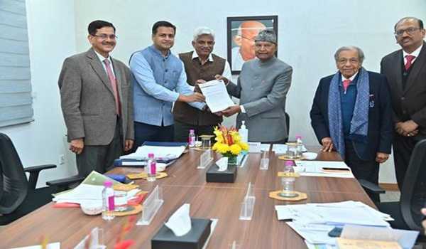 One Nation One Election : AAP and RPI present their parties’ views before consultant committee