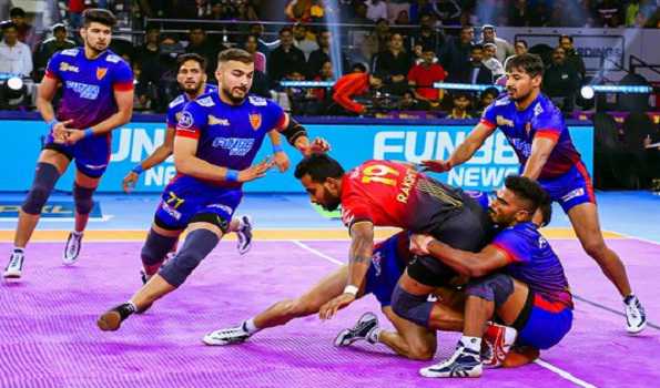 Dabang Delhi defeat Bengaluru Bulls 46-38 in Pro Kabaddi League