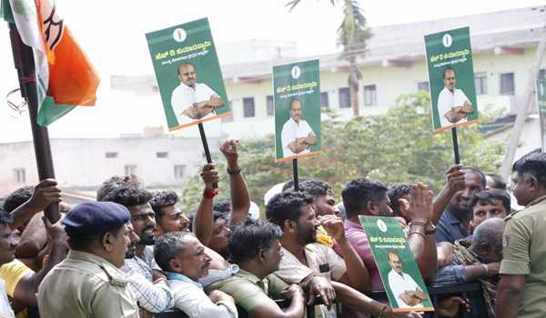 JDS battles for survival in Karnataka’s 1st phase of LS polls