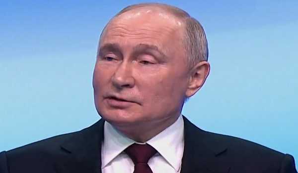 Russia-China relations continue to develop despite challenging international situation: Putin