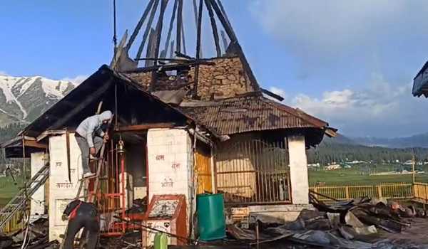 Gulmarg’s ‘Jai Jai Shiv Shankar’ song famed temple gutted in fire