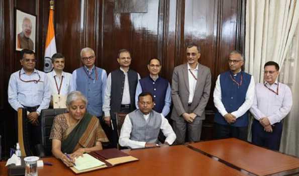 Sitharaman takes over as FM; vows to continue with NDA’s dev agenda