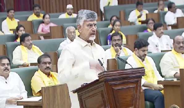 Naidu, Pawan Kalyan, Jagan Reddy take oath as MLAs