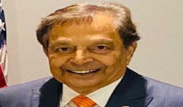 Indian-American physician Sampat Shivangi official delegate to Republican Convention