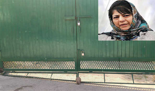On ‘martyrs day’ J&K politicians put under ‘house arrest’, barred from visiting old city