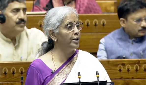 FM loosens purse strings for Andhra, Bihar