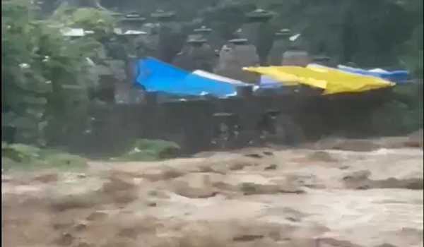 Two die, 2 go missing after cloudburst in Uttarakhand