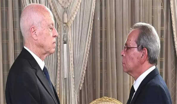 Tunisian prez sacks prime minister