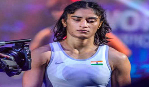 Vinesh Phogat announces retirement after Olympic Disqualification