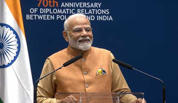 PM Modi praises Indian diaspora’s help in Poland during Operation Ganga
