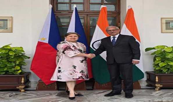 India, Philippines call for further strengthening of ties