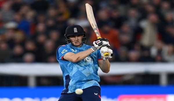 Brook maiden ton ends Australia 14-match streak