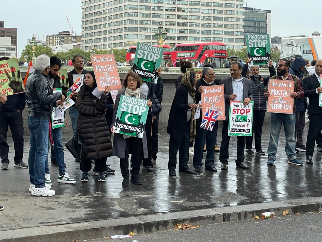 Indian diaspora in UK condemns Pakistan’s state-sponsored terrorism in J&K, expose Pak propaganda in Parliament