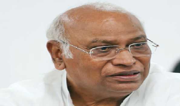 Final chance to teach a lesson those who snatched your statehood: Kharge to J&K voters
