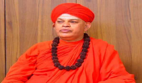 Court grants bail to Murugha Mutt pontiff
