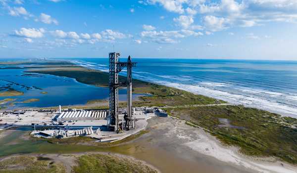 SpaceX says expects to receive federal approval to launch fifth Starship test flight