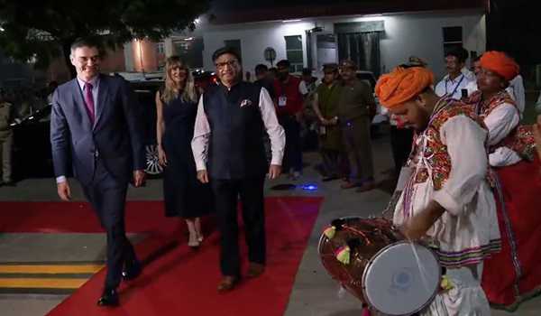 Spanish President arrives in India, first visit in 18 years