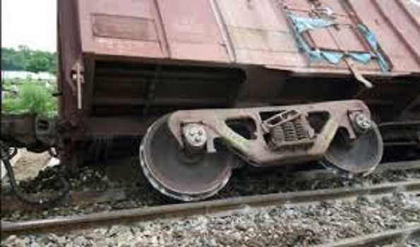 Train services disrupted after goods train derails in Telangana