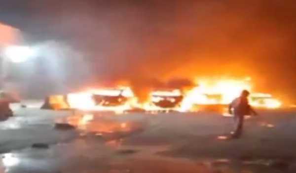 Israeli airstrikes target 10 Syria-Lebanon border crossings