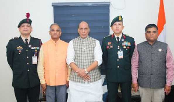 Defence Minister urges people to contribute generously to Armed Forces Flag Day Fund