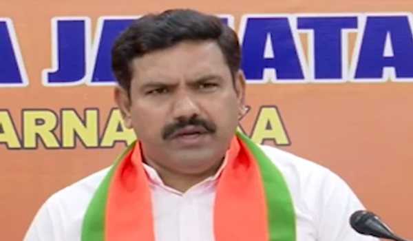 BJP seeks CBI probe, resignation of Priyank Kharge