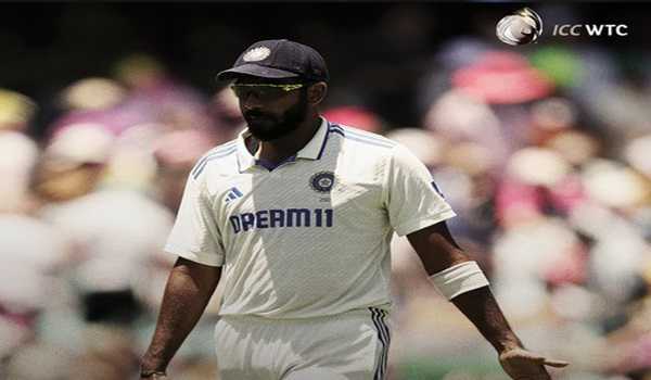 Bumrah returns to dressing room after medical scan