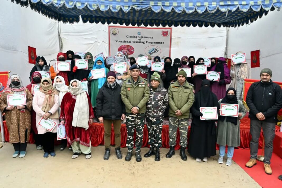 Closing ceremony of vocational training programs at Shuhama concludes successfully