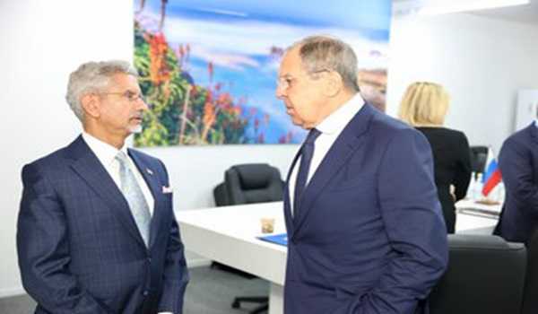 EAM Jaishankar, Russian FM Lavrov discuss Ukraine peace efforts