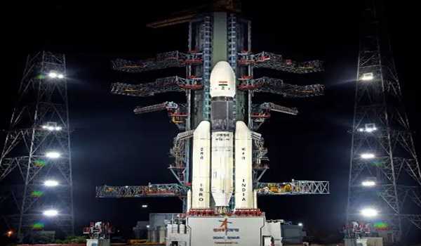 Shedding new light, Chandrayaan-2 unveils effect of Earth’s geomagnetic tail on Lunar ionosphere plasma