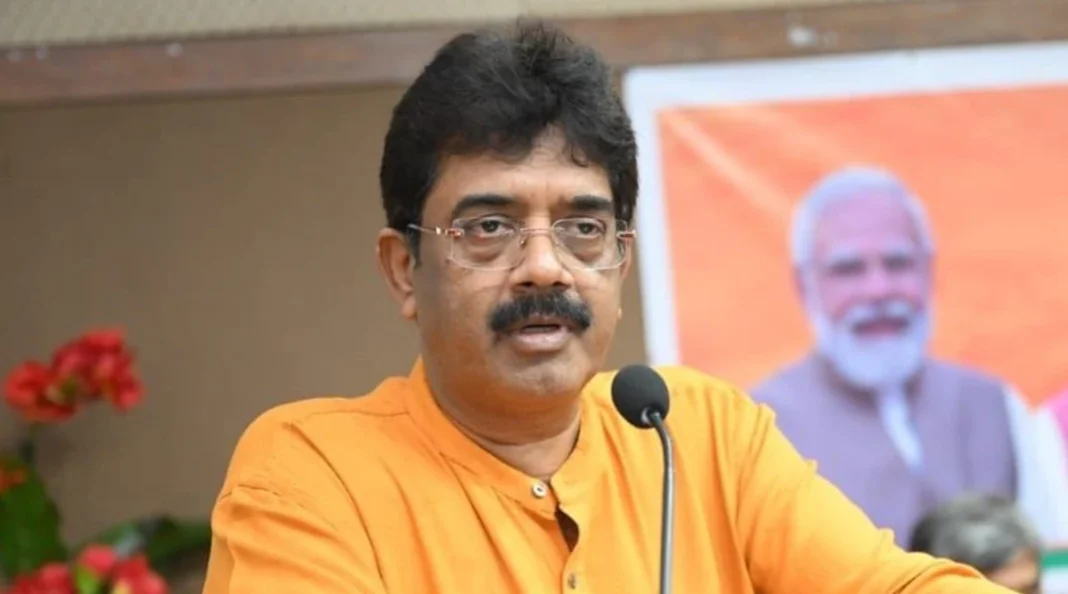 RS MP Sadanand Shet Tanavade Appeals for Goa–London Gatwick Flight Revival During Zero Hour
