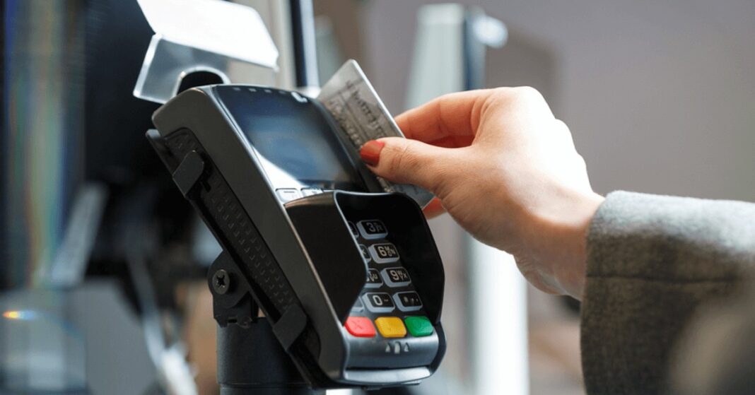 Swipe Machine Price Factors: Features, Setup Fees, and Rentals