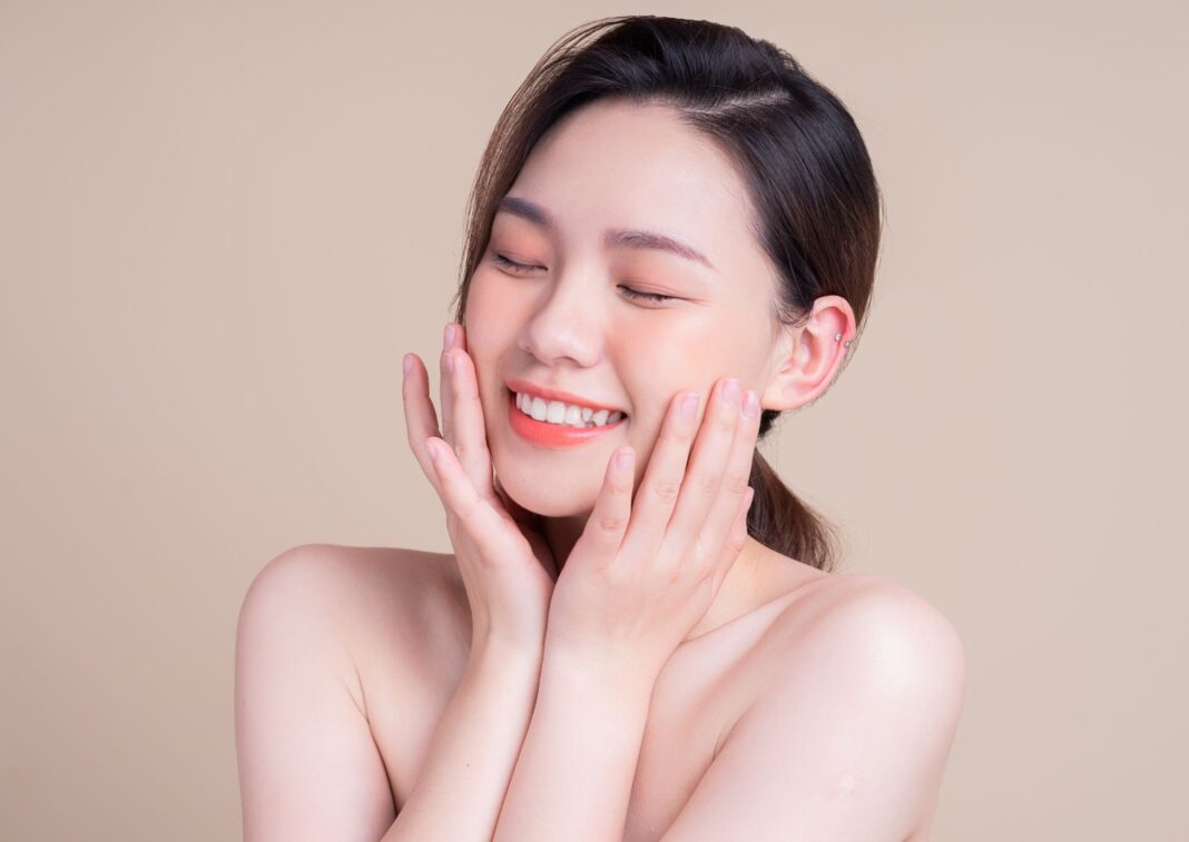 Best Ingredients to Combine with Niacinamide Face Serum for Glowing Skin