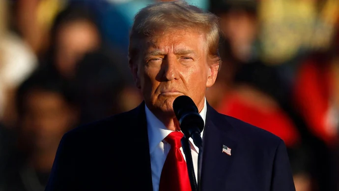 Trump says U.S. ready to move to 2nd phase of sanctions against Russia