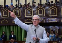 CM Omar Abdullah counters opposition, reaffirms commitment for restoration of statehood and people-centric governance. CM Omar Abdullah counters opposition, reaffirms commitment for restoration of statehood and people-centric governance.