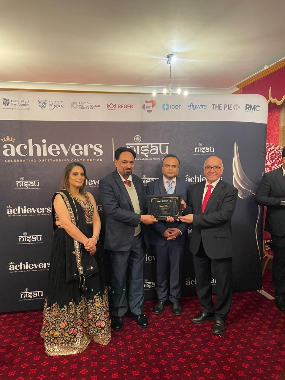 Author Rajesh Talwar Felicitated as ‘Outstanding Achiever, Global Policy Author’ at India-UK Achievers Awards